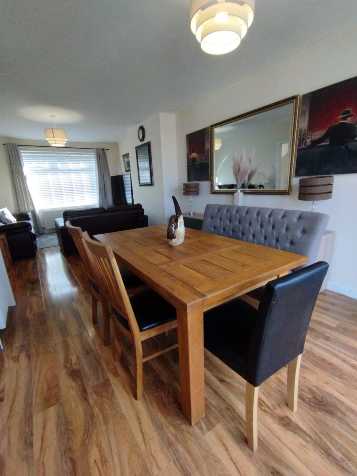 Edinburgh Villa 3 Bed Rooms House In Edinburgh - Private Parking Zewnętrze zdjęcie
