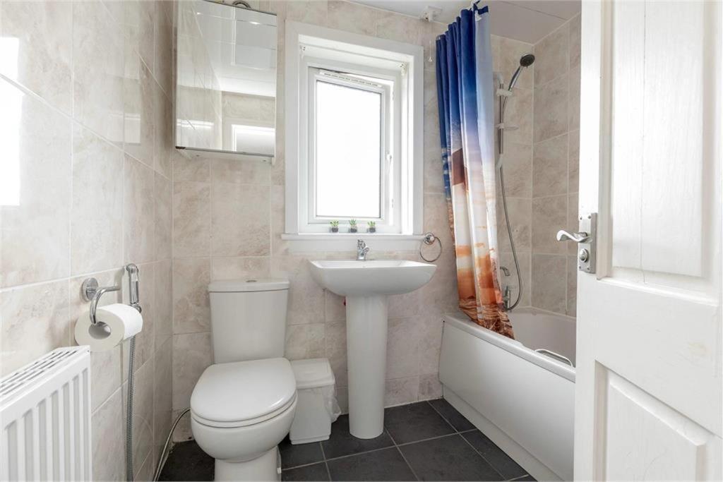 Edinburgh Villa 3 Bed Rooms House In Edinburgh - Private Parking Zewnętrze zdjęcie